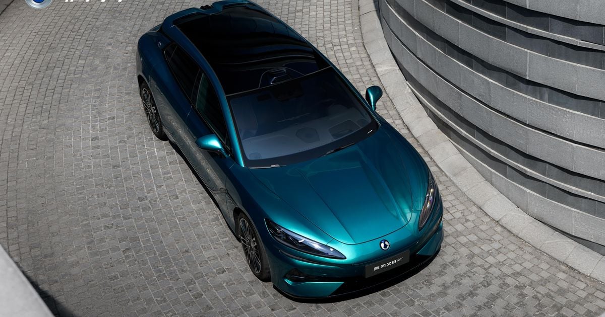 Denza Z9 GT: rival do Porsche Taycan da BYD fica ainda mais poderoso